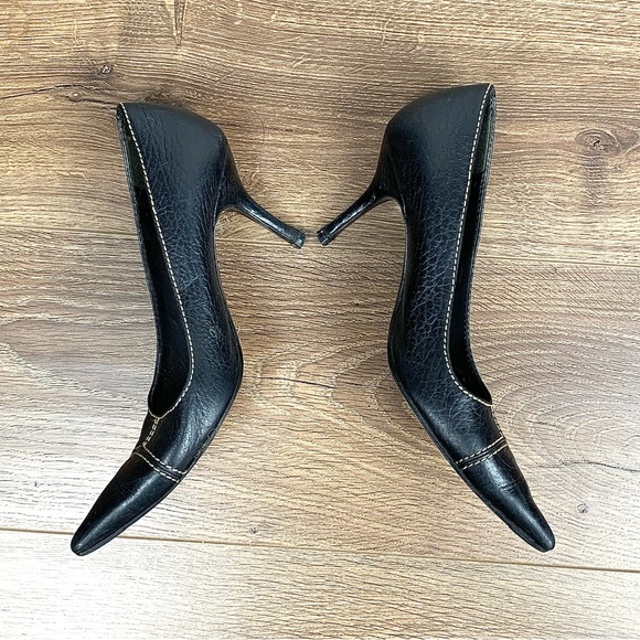 Women’s Vintage Dolce & Gabbana Black Stitched Pointed Heels Pumps, SZ: 38 - Picture 13 of 15